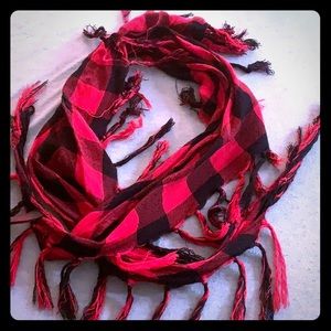 Plaid scarf